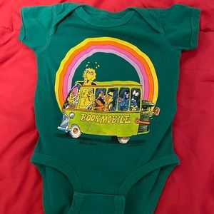 Sesame Street Bookmobile baby bodysuit/onesie vintage graphic